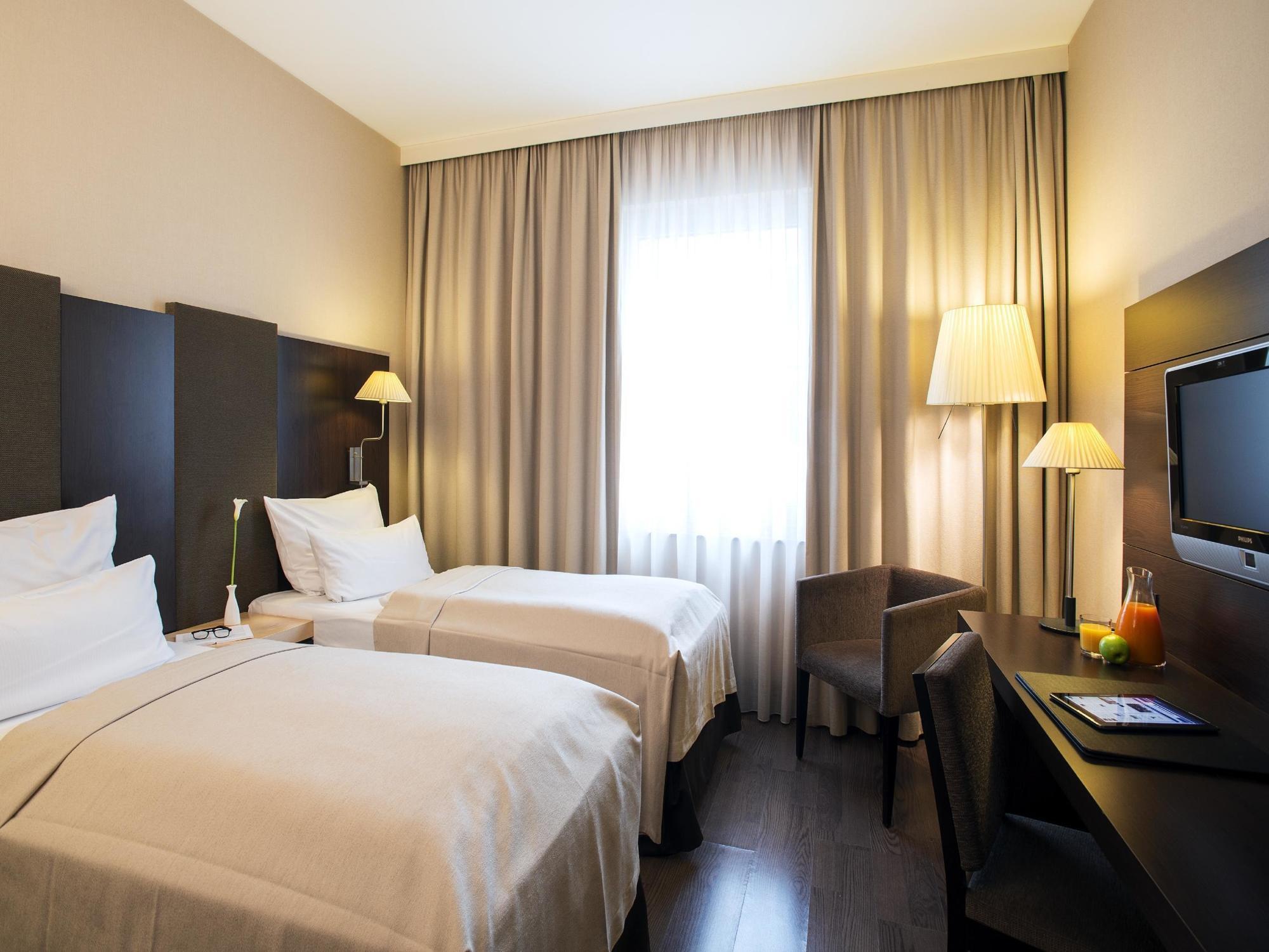Nh Koenigsallee 4* Дюссельдорф